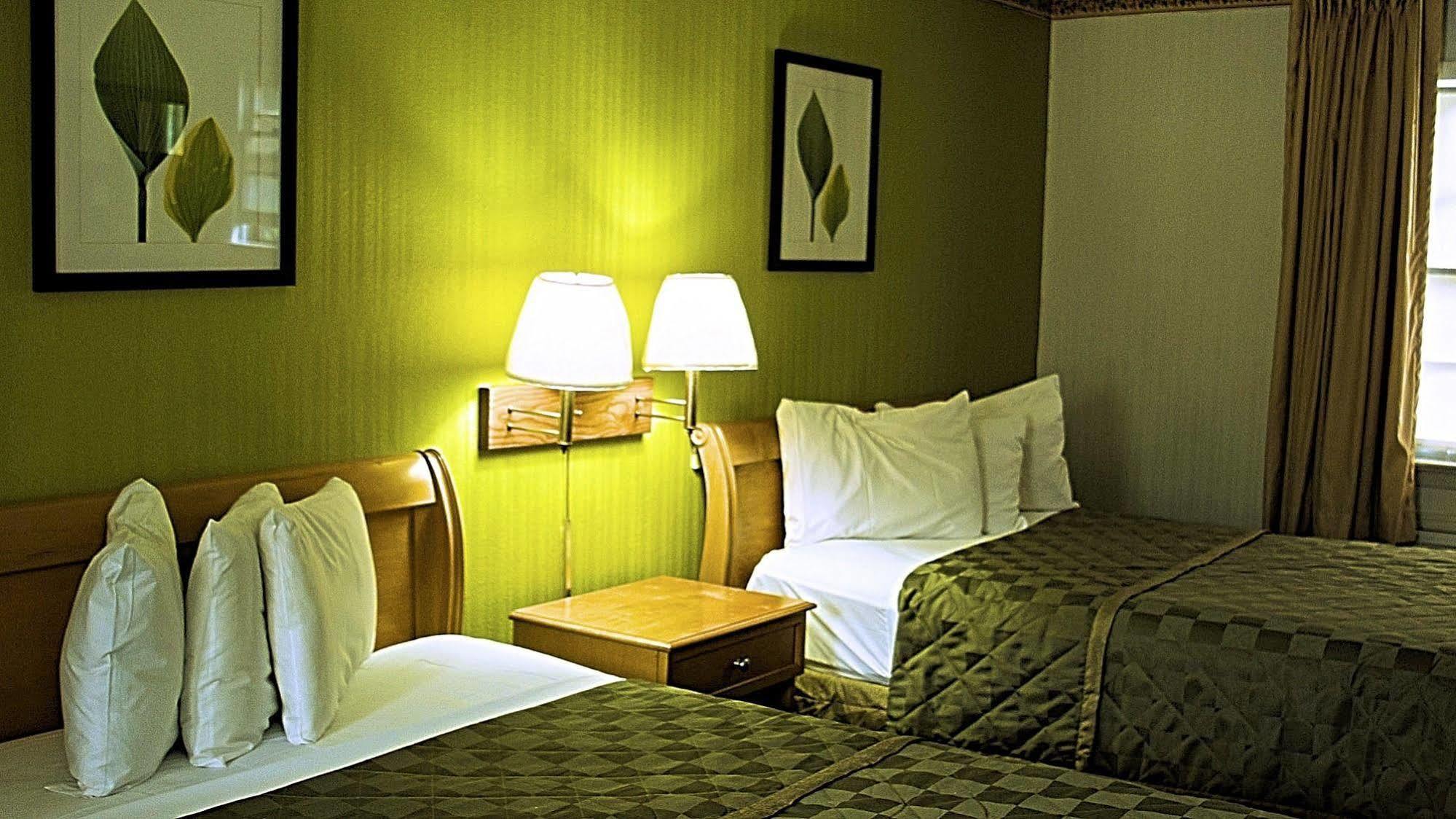 Twi-Lite Inn Front Royal Exterior photo